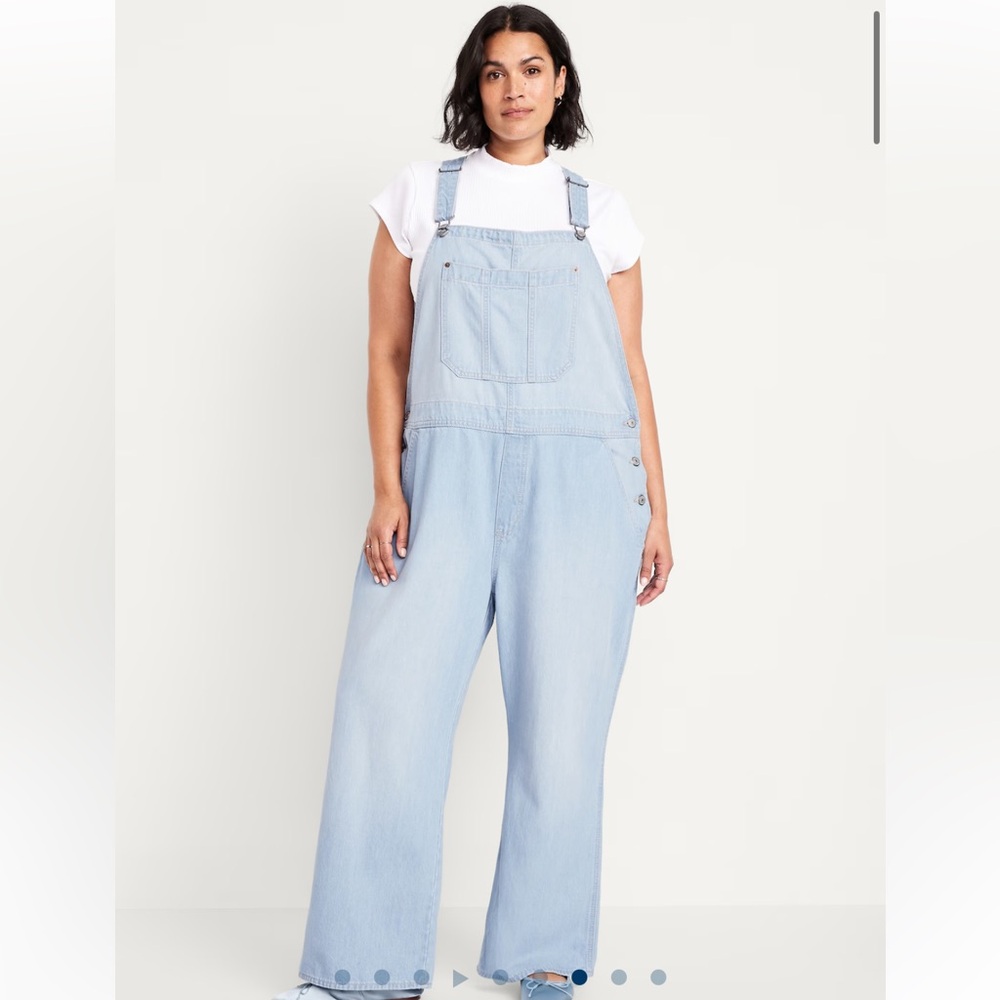 Light Wash Denim Women’s Overalls